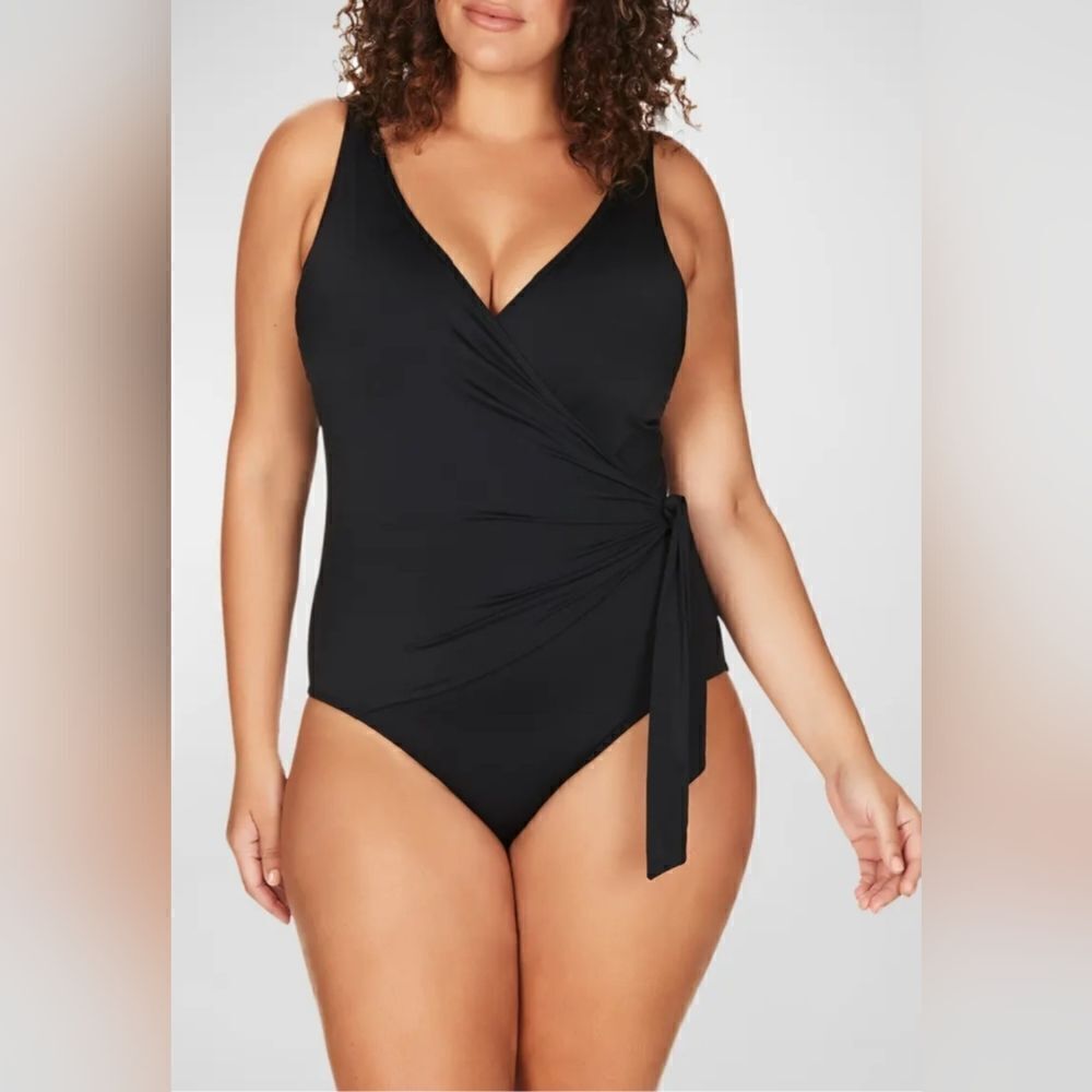 Artesands Hayes Side-Tie Underwire One-Piece Swimsuit NWOT size 20 Black